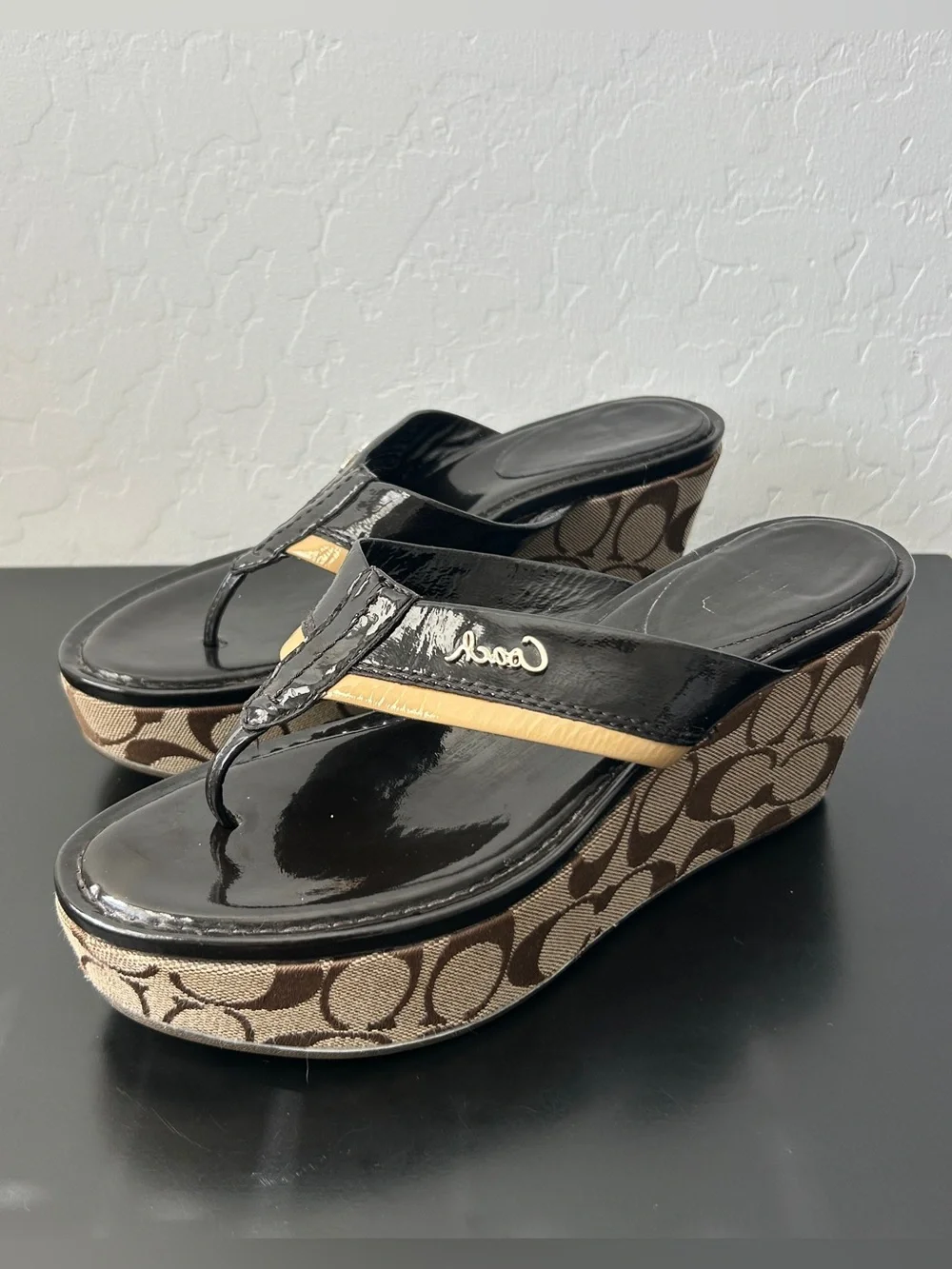 Y2K Coach Jody Black Patent Leather Signature Platform Sandals sz 8